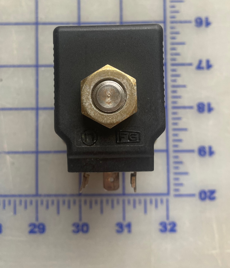 13267 Fuel solenoid valve, used on the Elliott/Genmac MPSG/HSG 12, Kohler powered generator.